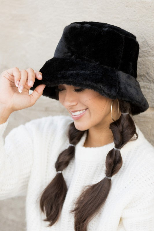 Black Plush Faux Fur Bucket Hat