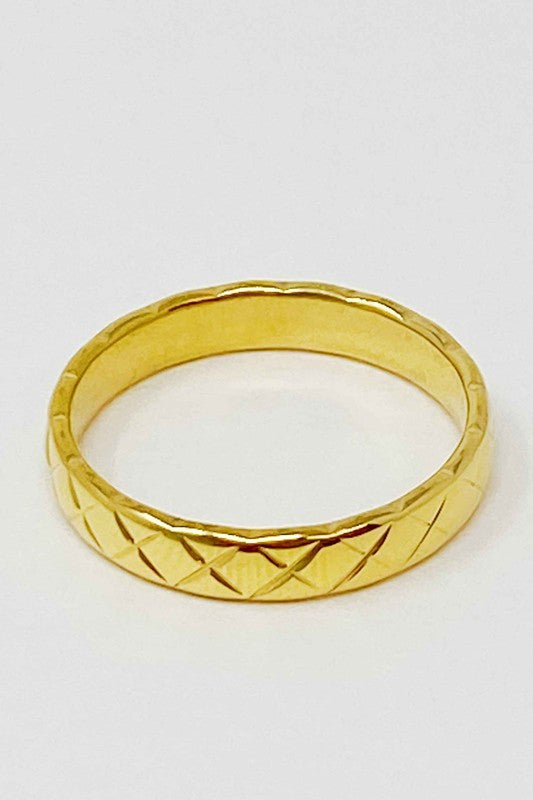 Quilted Texture Gold Ring