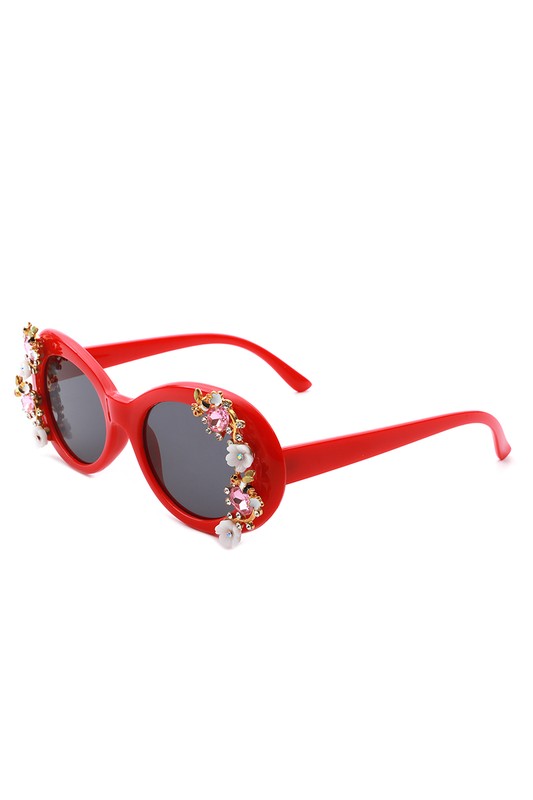 Oval Floral Design Sunglasses in red