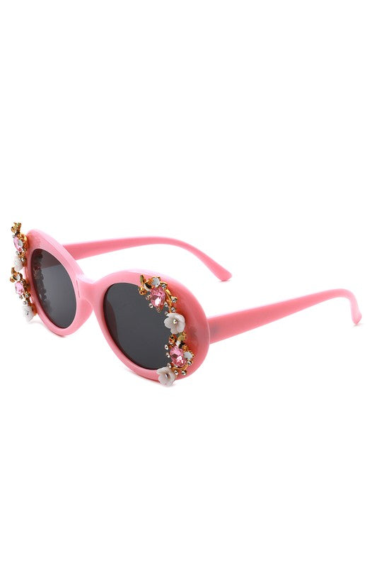 Oval Floral Design Sunglasses in pink
