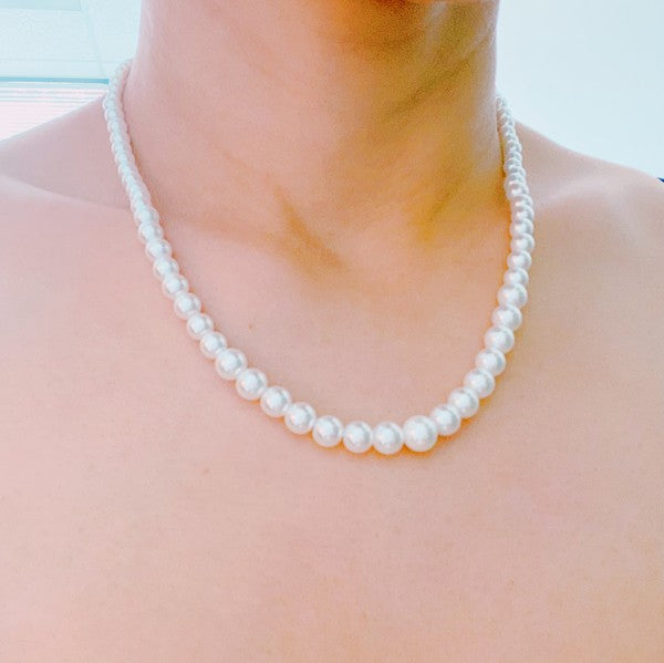 Graduated Glass Pearl Necklace
