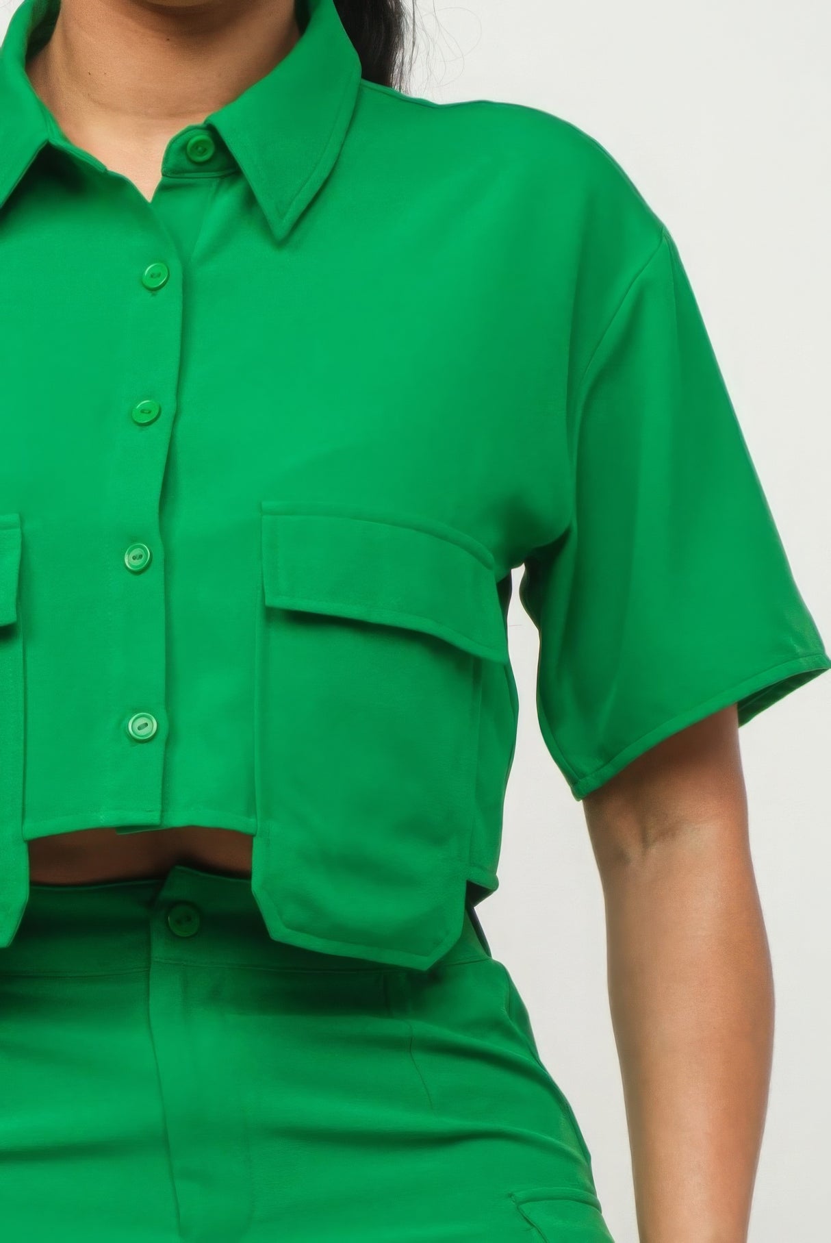 kelly green Front Button Down Side Pockets Top And Shorts Set 