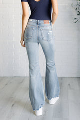 Judy Blue Control Top Flare Leg Jeans Light Wash