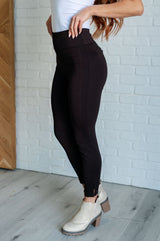 Magic Ankle Crop Skinny Pants in Brown