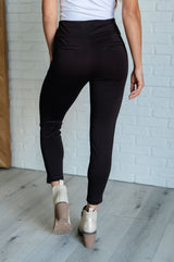 Magic Ankle Crop Skinny Pants in Brown