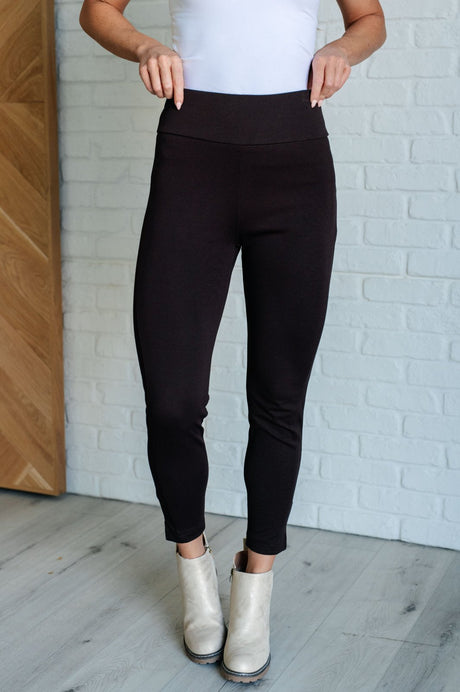 Magic Ankle Crop Skinny Pants in Brown