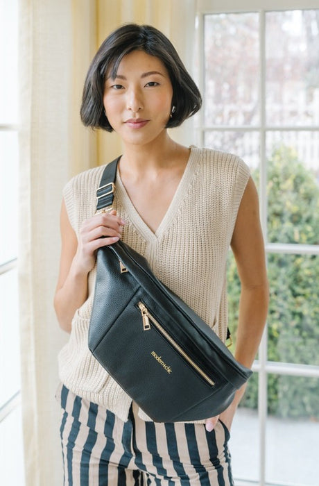 Modern + Chic Presley Oversized Sling Bag black