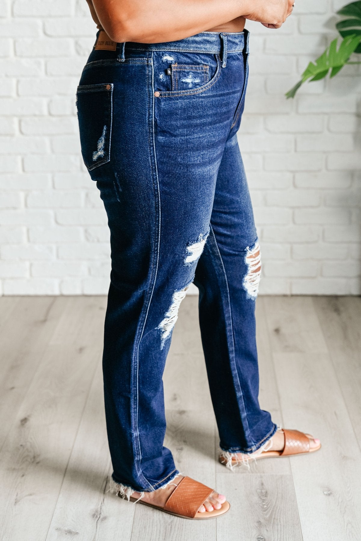 Judy Blue Rigid Magic Ripped Jeans Dark Wash