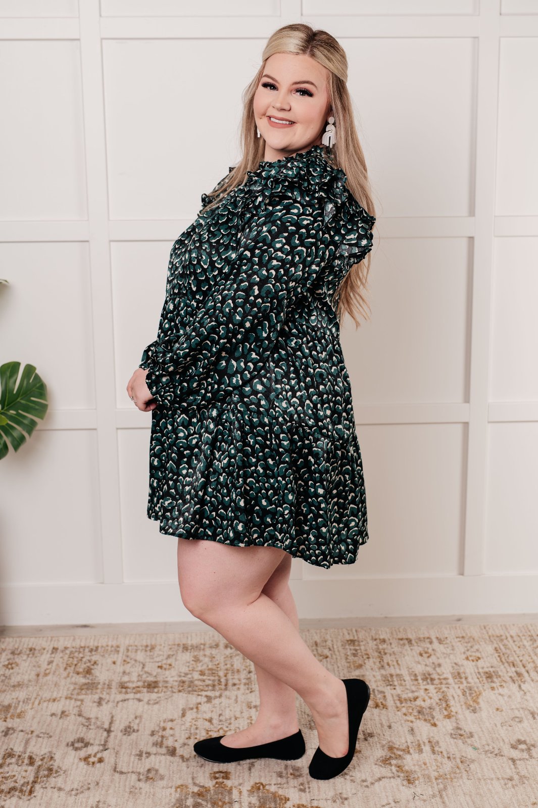 plus size side view Tiered Satin Print Dress - Green Multi