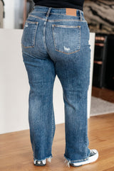 High Rise 90's Straight Jeans in Dark Wash