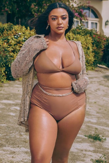 model wearing coffee Plus Size Ruched Front High Waisted Bikini with open front cover up and belt